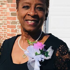 Meet your Posher, Edna